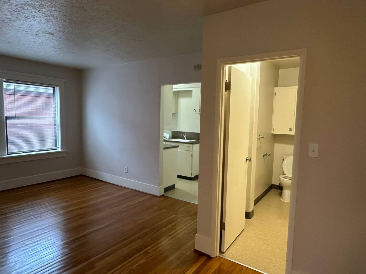 Apartment for rent at 829 SE 15th Ave, Portland, OR 97214