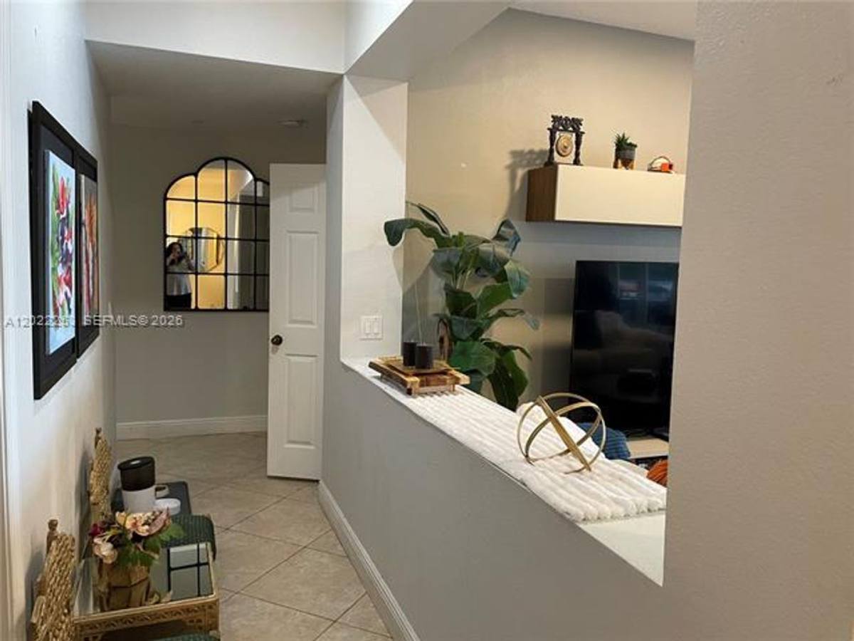 House for rent at 1144 Fairfield Meadows Dr, Fort Lauderdale, FL 33327