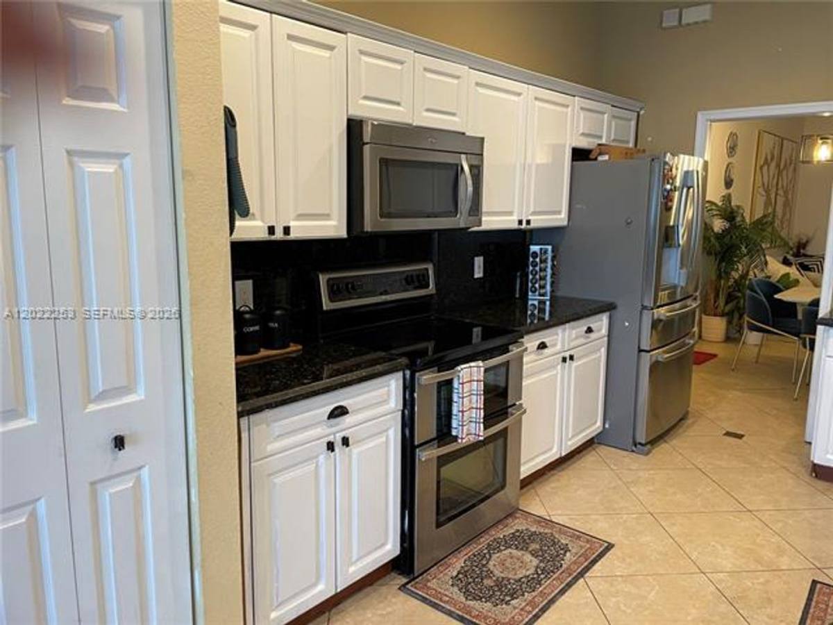 House for rent at 1144 Fairfield Meadows Dr, Fort Lauderdale, FL 33327