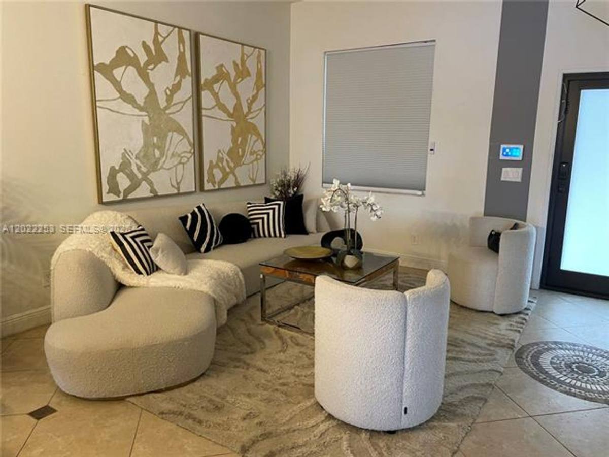 House for rent at 1144 Fairfield Meadows Dr, Fort Lauderdale, FL 33327