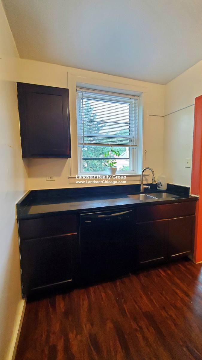 Apartment for rent at 1920 W Morse #2N, Chicago, IL 60640