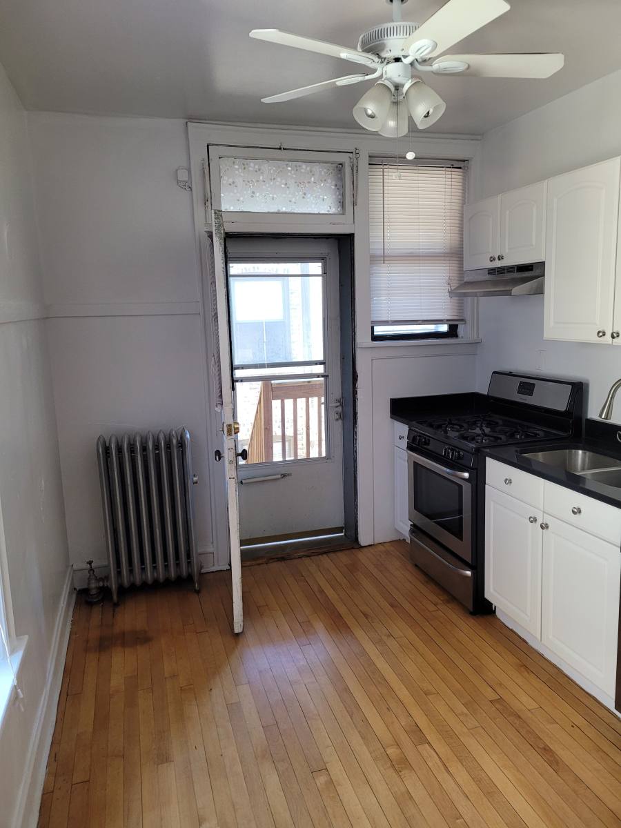 Apartment for rent at 4455 N Artesian #2, Chicago, IL 60625