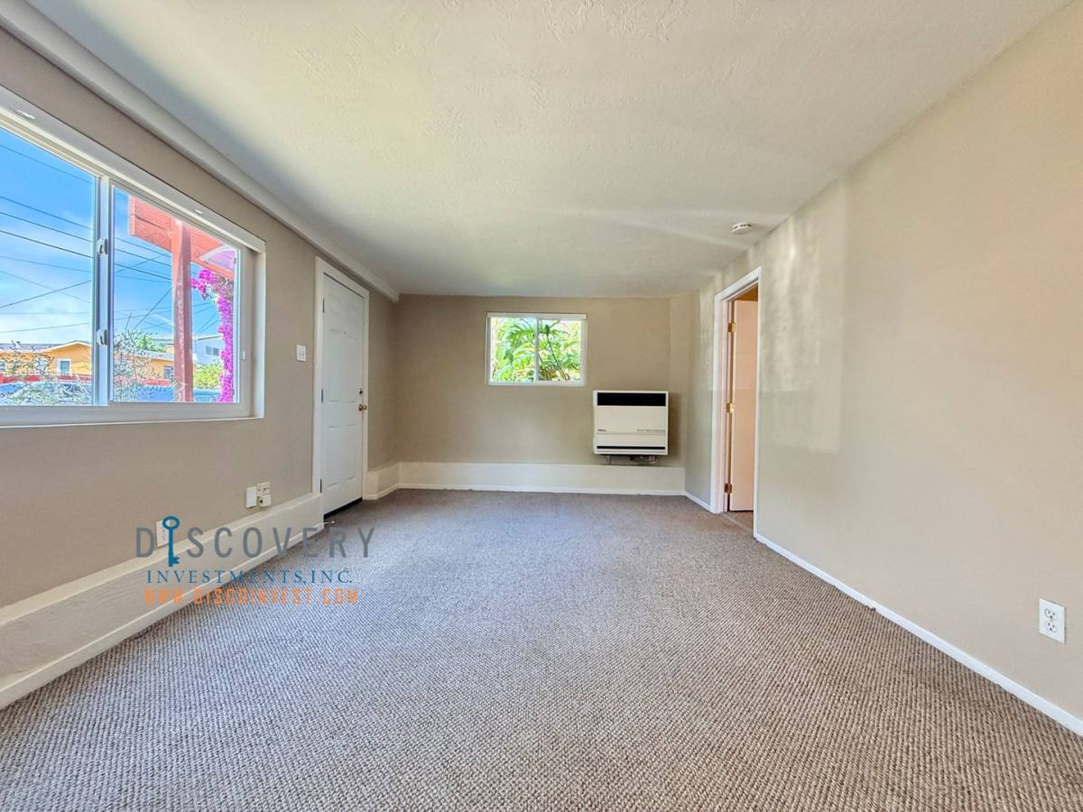 Apartment for rent at 1301 Alcatraz Ave, Berkeley, CA 94702