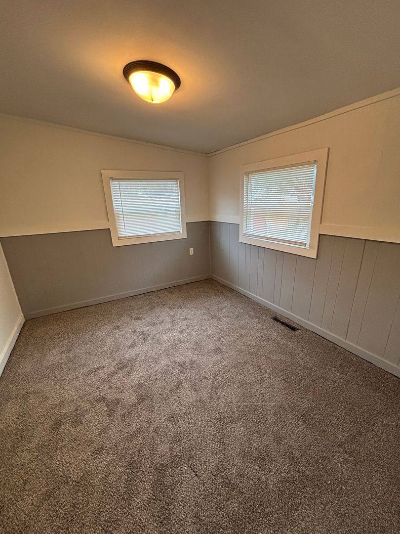House for rent at 1115 23rd Ave, Council Bluffs, IA 51501