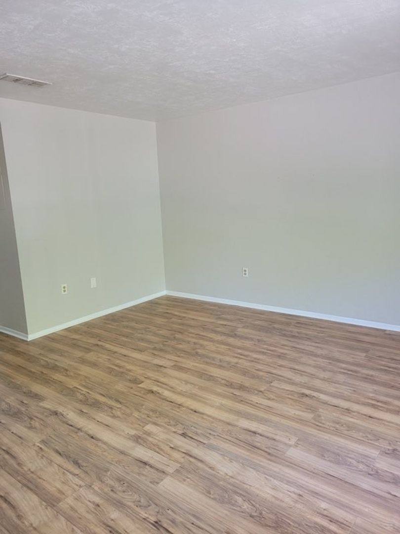 Apartment for rent at 7203 SW 44th Place, Gainesville, FL 32608