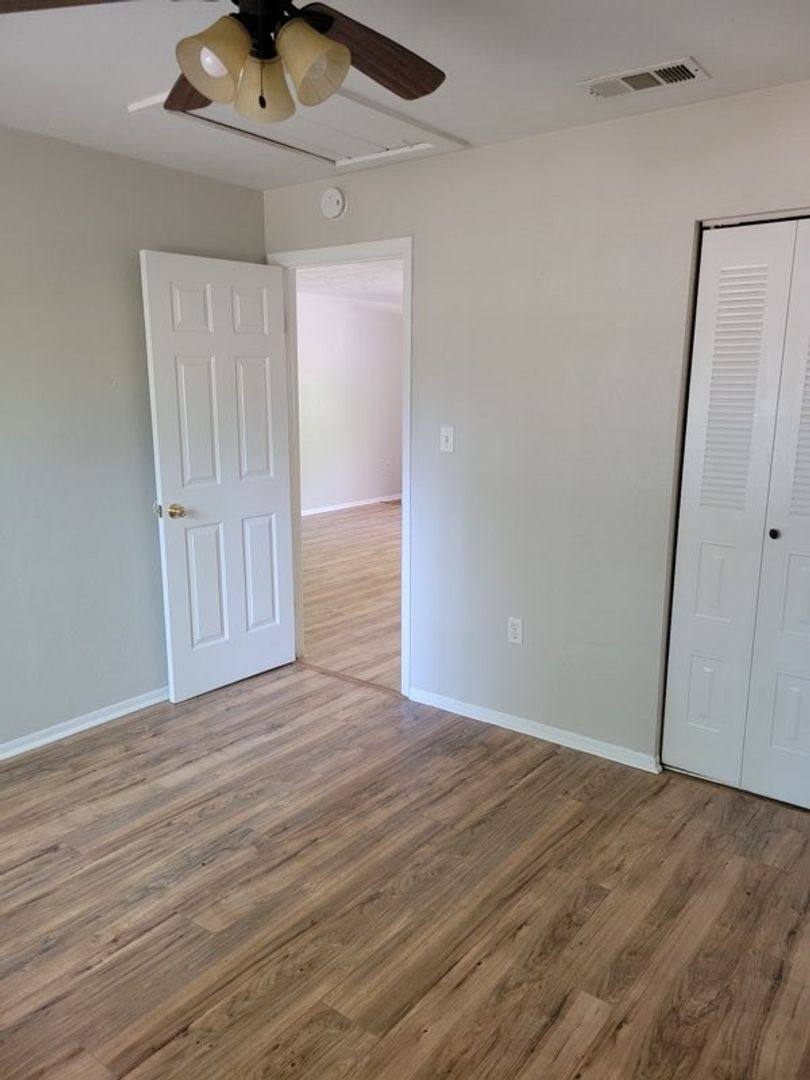 Apartment for rent at 7203 SW 44th Place, Gainesville, FL 32608