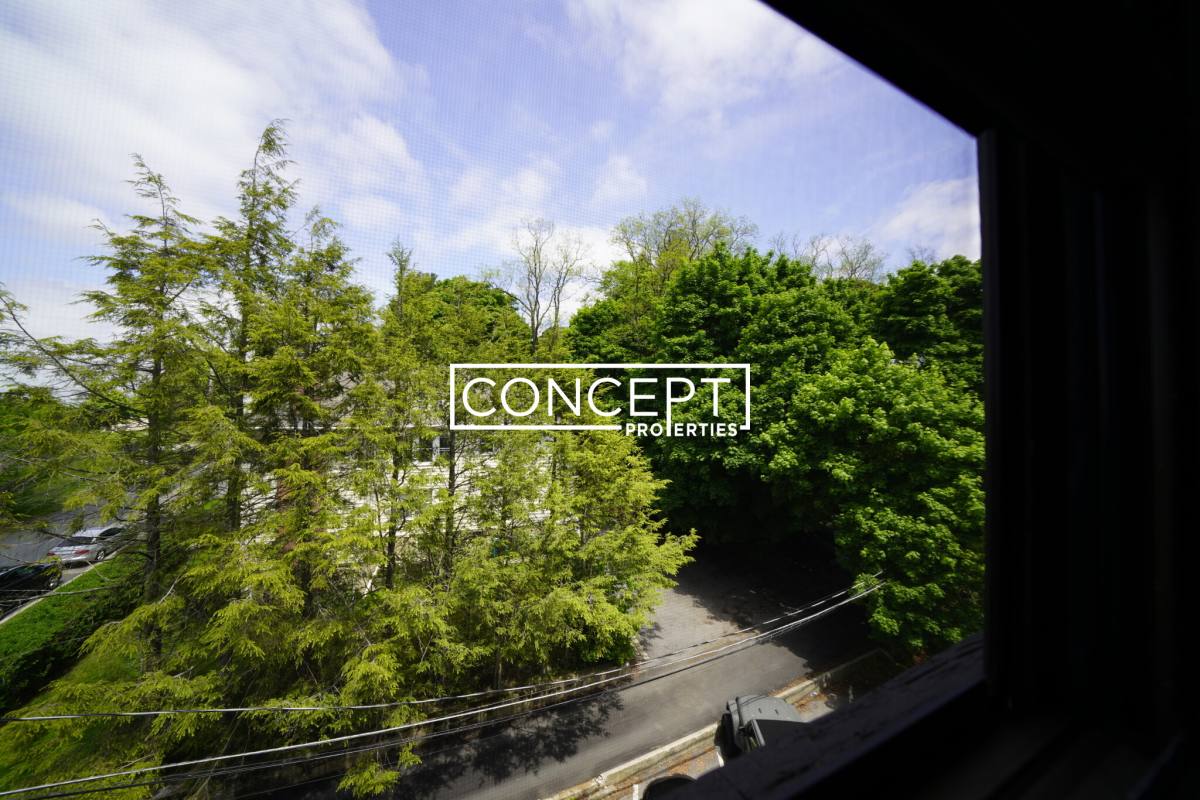 Apartment for rent at 219 Commonwealth Ave #42, Chestnut Hill, MA 02467