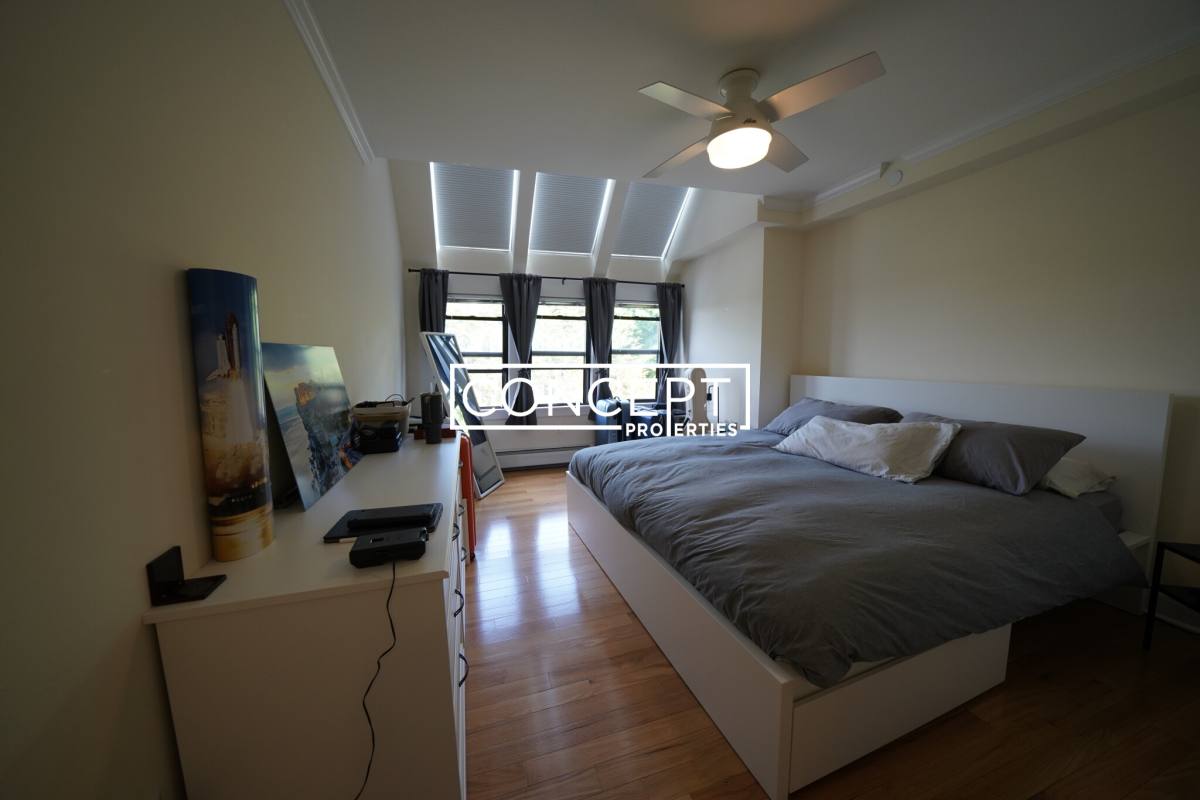 Apartment for rent at 219 Commonwealth Ave #42, Chestnut Hill, MA 02467