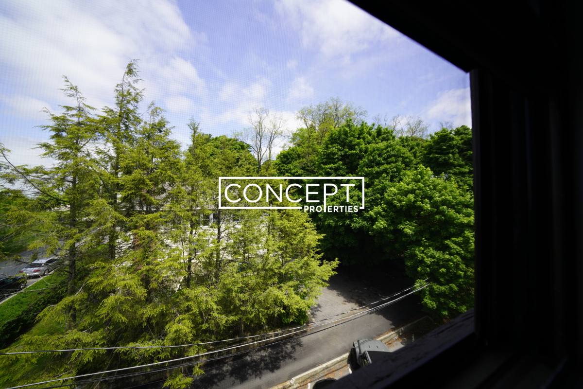 Apartment for rent at 219 Commonwealth Ave #42, Chestnut Hill, MA 02467