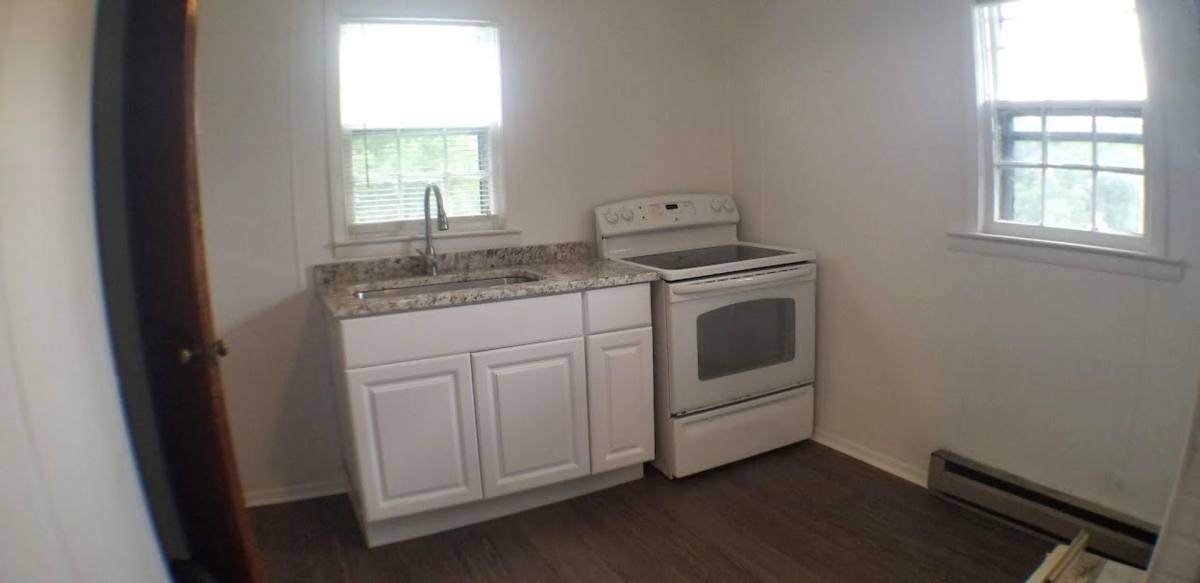 Apartment for rent at 123 Lilly St, Bristol, TN 37620