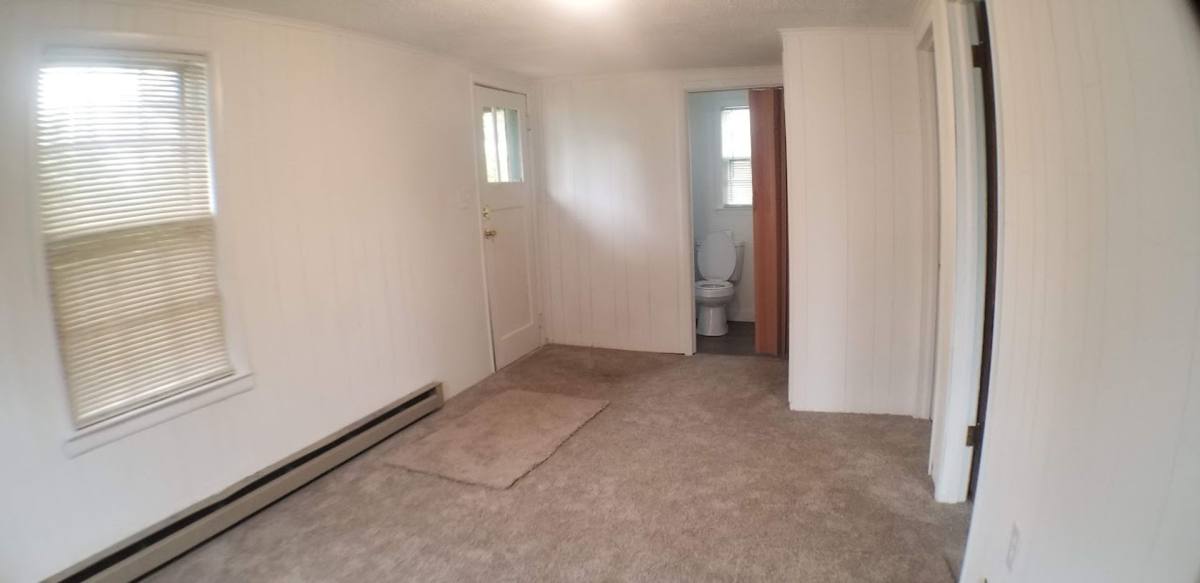 Apartment for rent at 123 Lilly St, Bristol, TN 37620