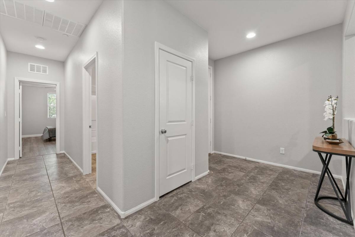 House for rent at 700 Sea Coast Dr, Henderson, NV 89002