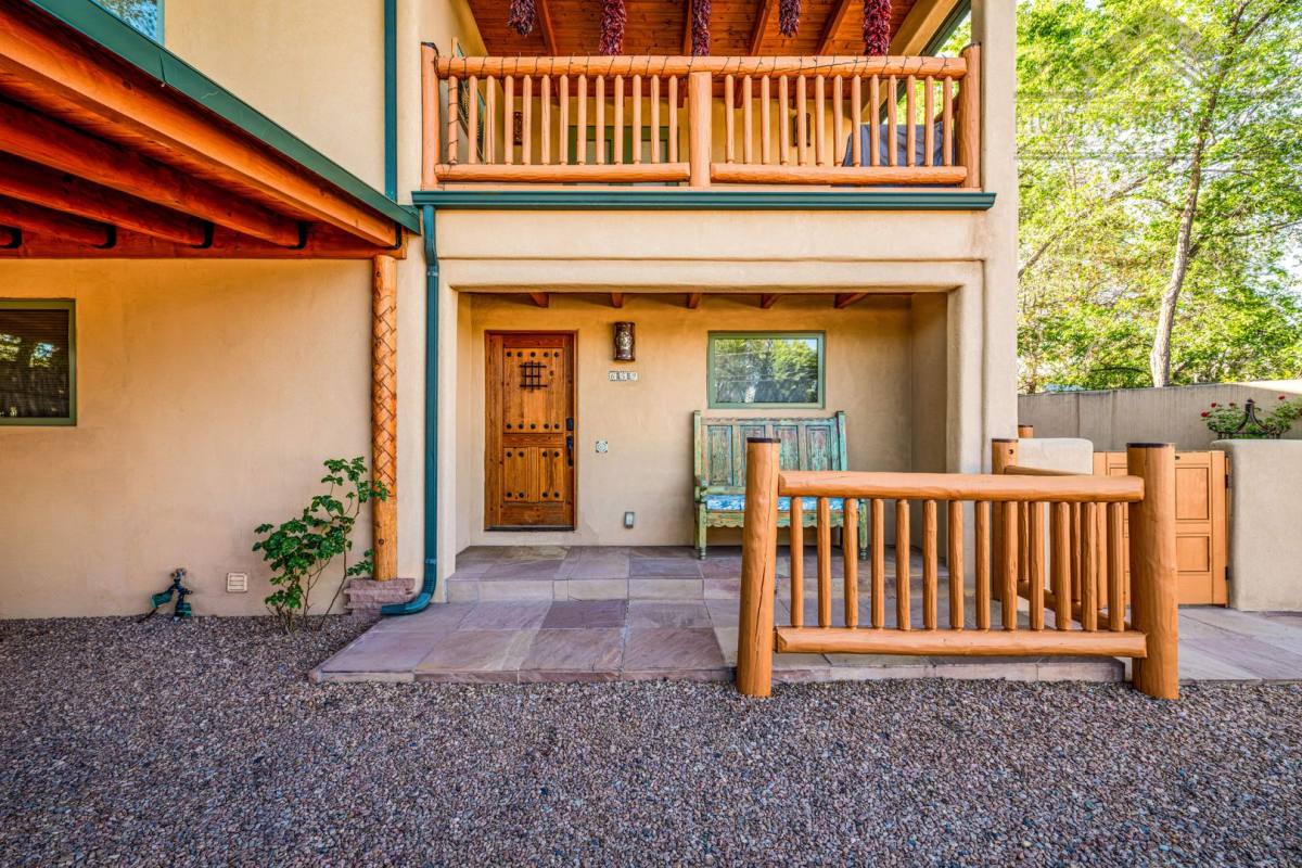 Apartment for rent at 659A Bishops Lodge Rd, Santa Fe, NM 87501