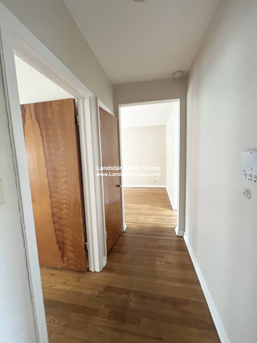 Apartment for rent at 1916 W Lunt Ave #3S, Chicago, IL 60626