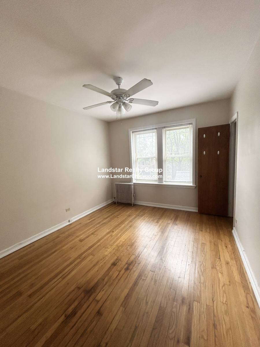 Apartment for rent at 1916 W Lunt Ave #3S, Chicago, IL 60626