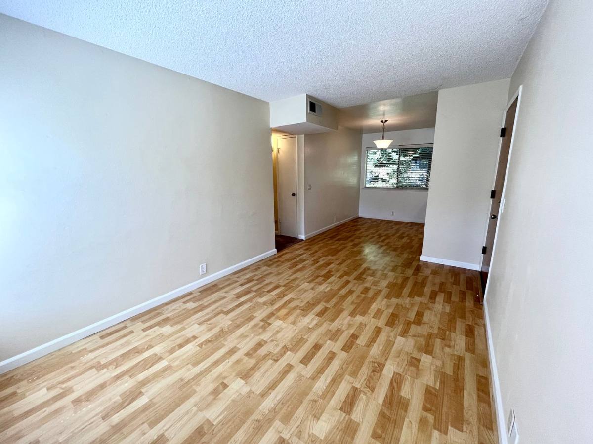 Apartment for rent at 2518 Capitol Ave, Sacramento, CA 95816