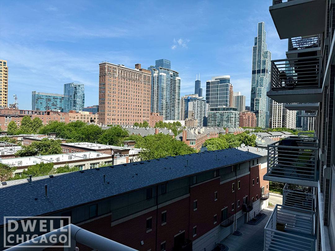 Apartment for rent at 1515 S Prairie Ave #718, Chicago, IL 60605