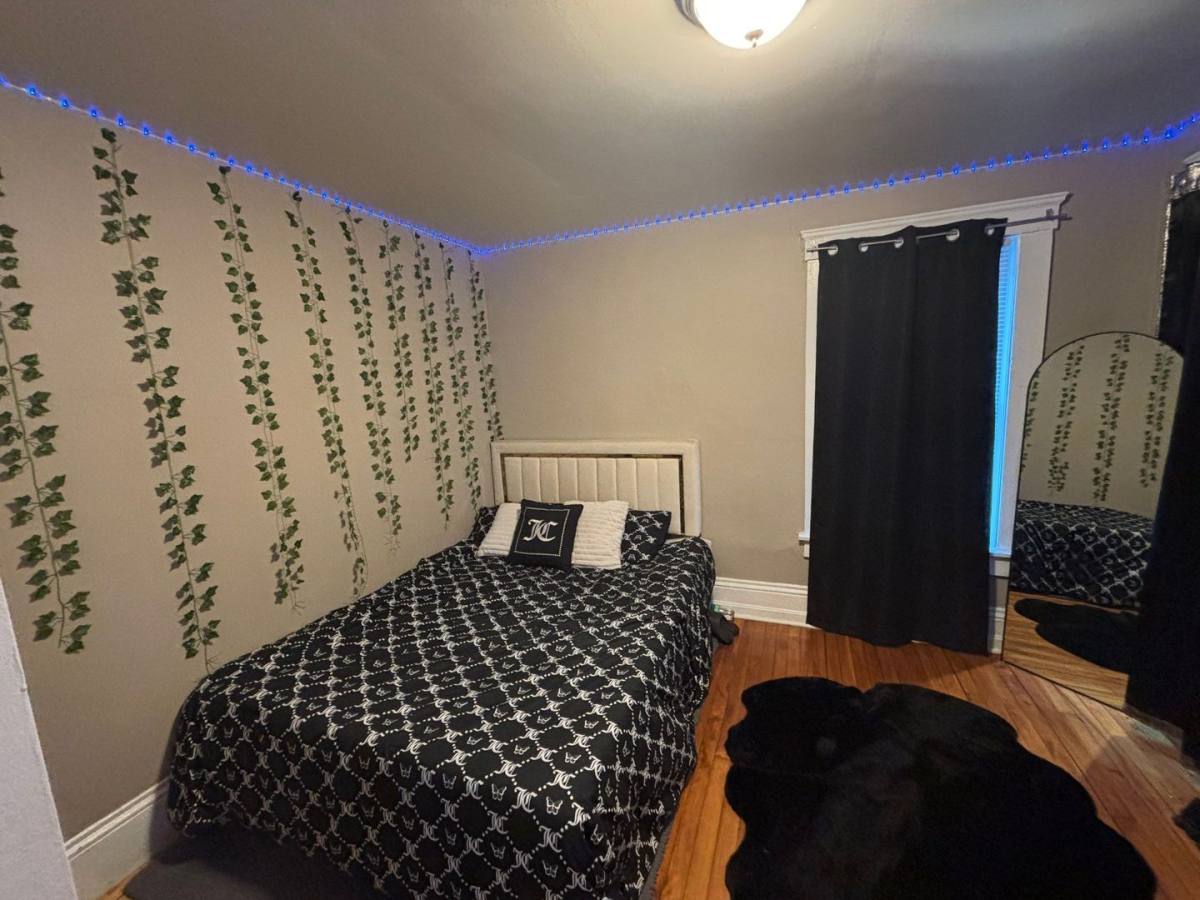 Apartment for rent at 31 S Stowell St, Worcester, MA 01604