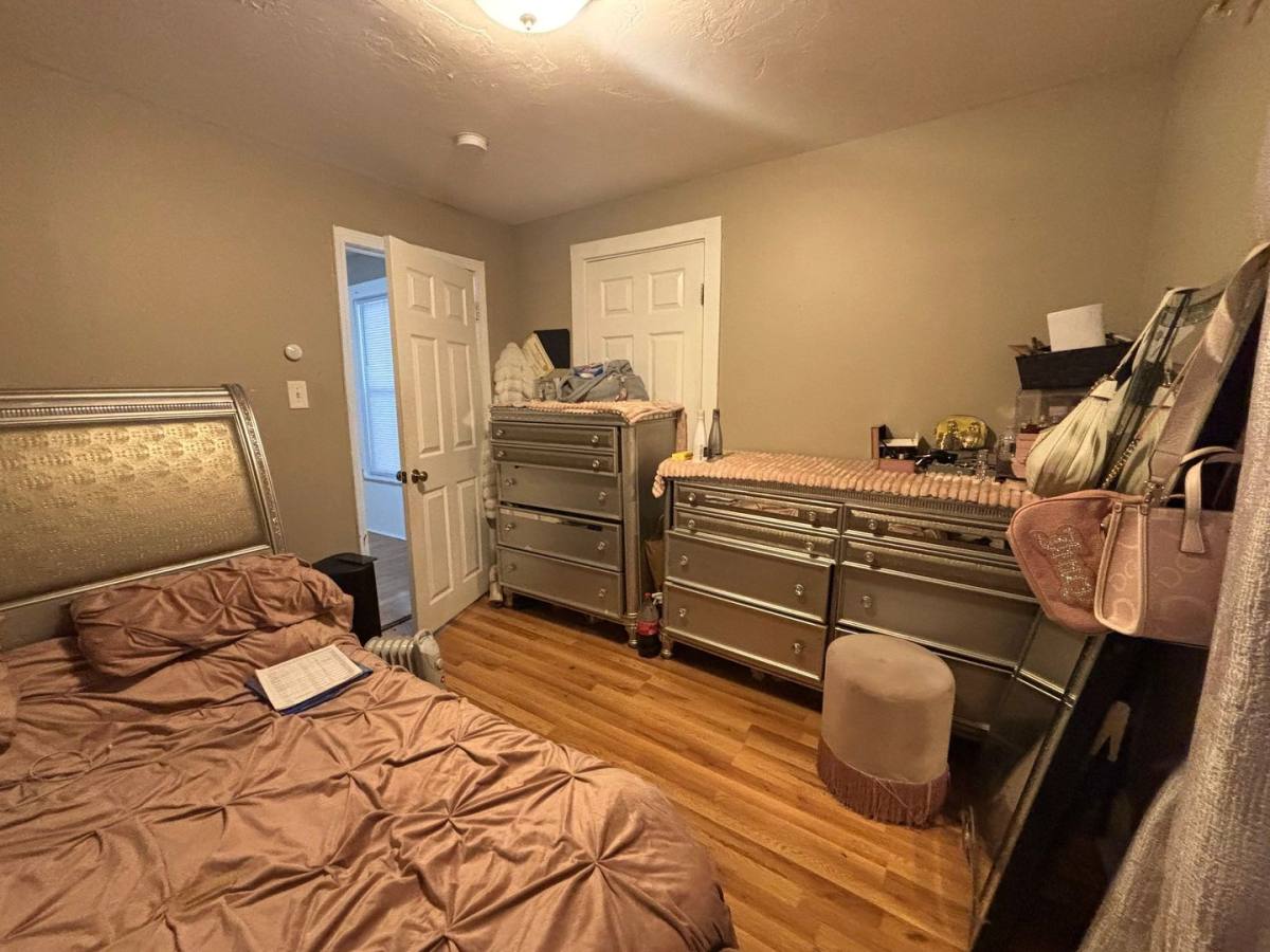 Apartment for rent at 31 S Stowell St, Worcester, MA 01604
