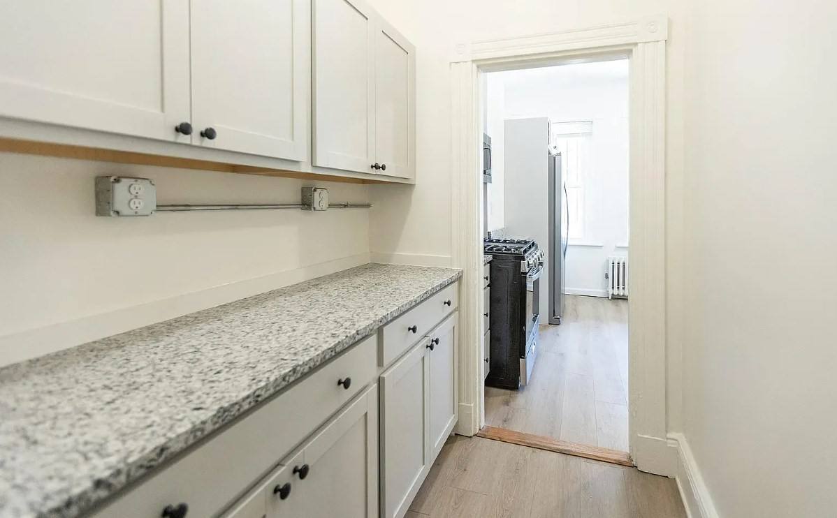 Apartment for rent at 868 Huntington Ave #1, Boston, MA 02115