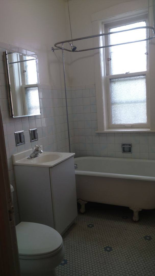 Apartment for rent at 3508 N Wolcott #1, Chicago, IL 60657