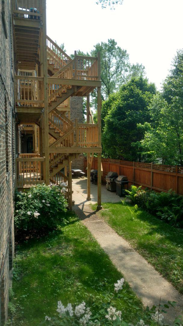 Apartment for rent at 3508 N Wolcott #1, Chicago, IL 60657