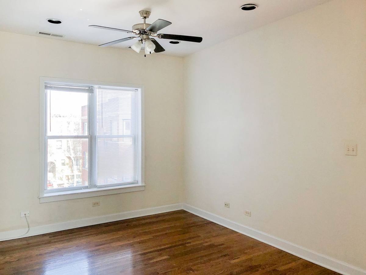Apartment for rent at 855 W Cornelia #2W, Chicago, IL 60657