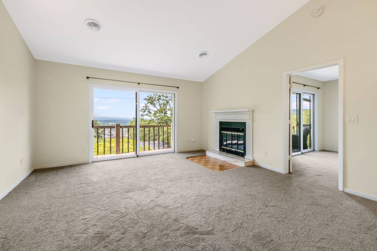 Apartment for rent at 464 Windswept Dr, Asheville, NC 28801