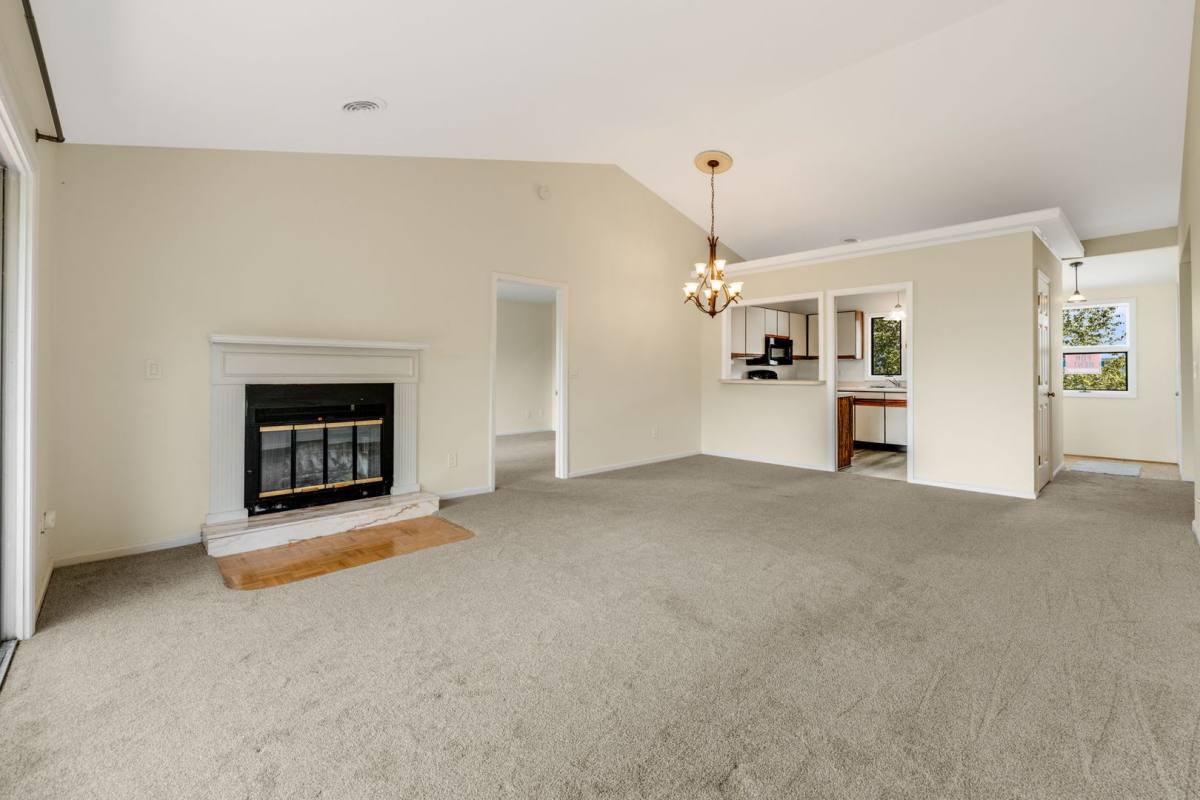 Apartment for rent at 464 Windswept Dr, Asheville, NC 28801