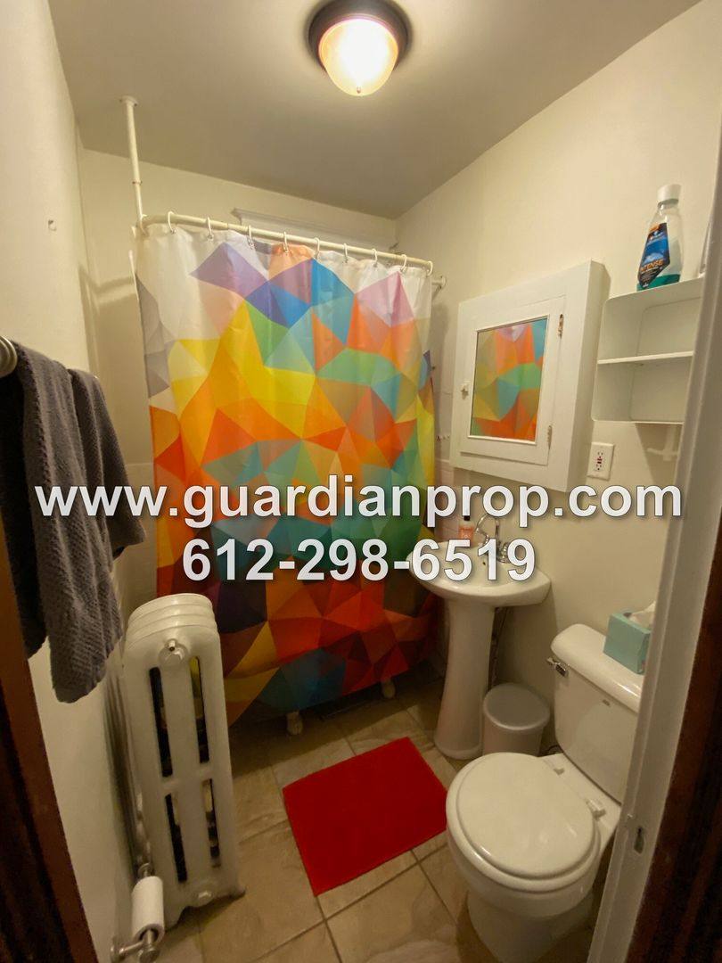 Apartment for rent at 69 Griggs St N, Saint Paul, MN 55104