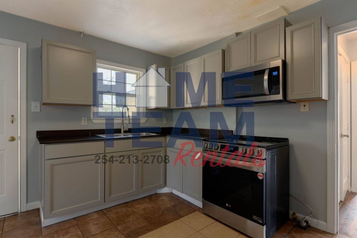 House for rent at 506 Powell St, Killeen, TX 76541