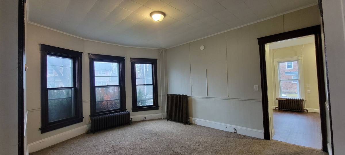 Apartment for rent at 155 Oakwood, Elmira, NY 14903
