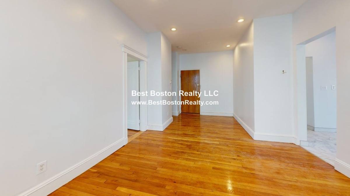 House for rent at 202 Baker St #2, West Roxbury, MA 02132