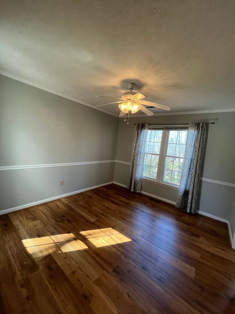 Townhouse for rent at 816 Market Place, Mauldin, SC 29662