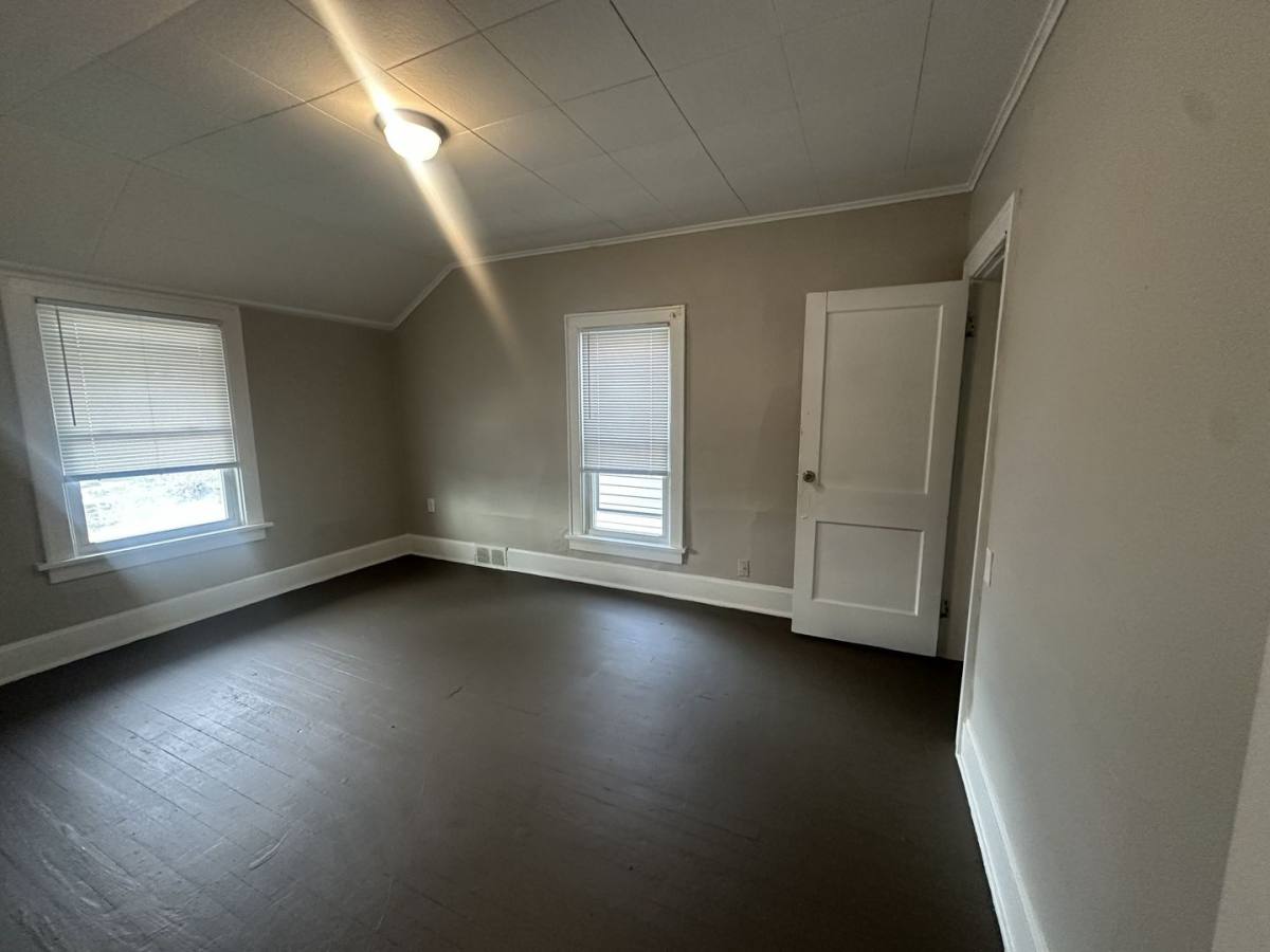 House for rent at 2676 Sullivant Ave, Columbus, OH 43204
