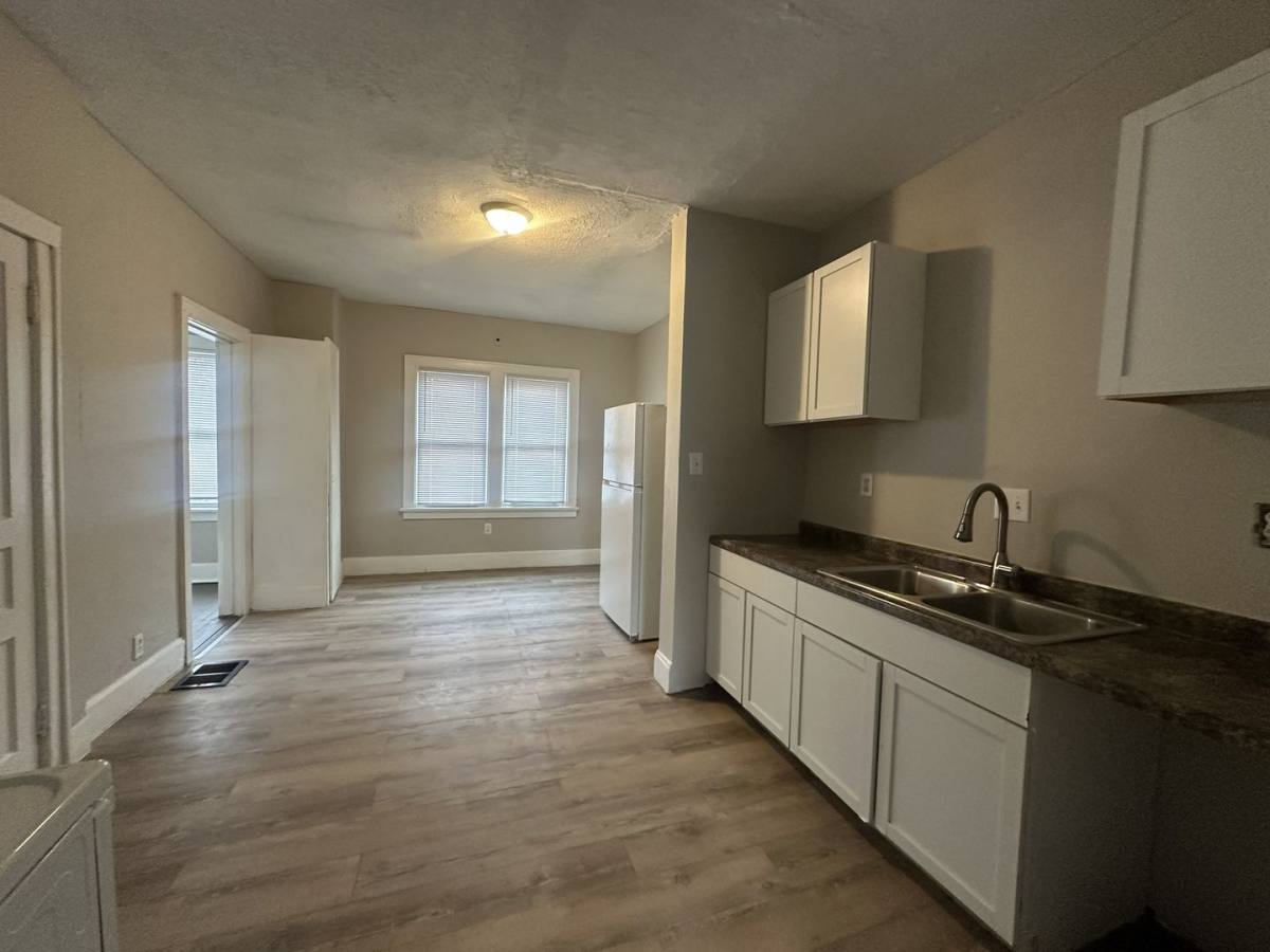 House for rent at 2676 Sullivant Ave, Columbus, OH 43204