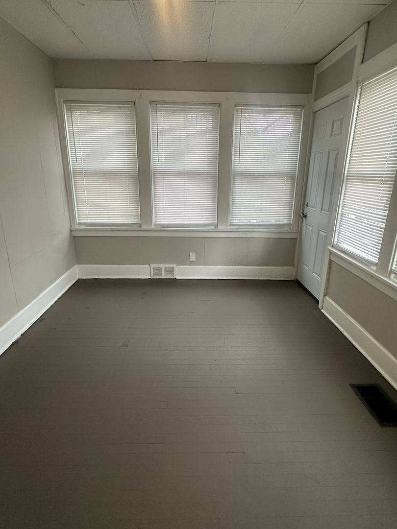 House for rent at 2676 Sullivant Ave, Columbus, OH 43204
