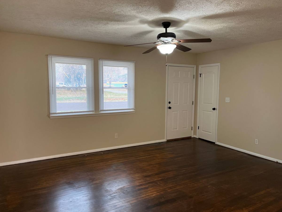 House for rent at 2204 W Madison St, Springfield, MO 65802
