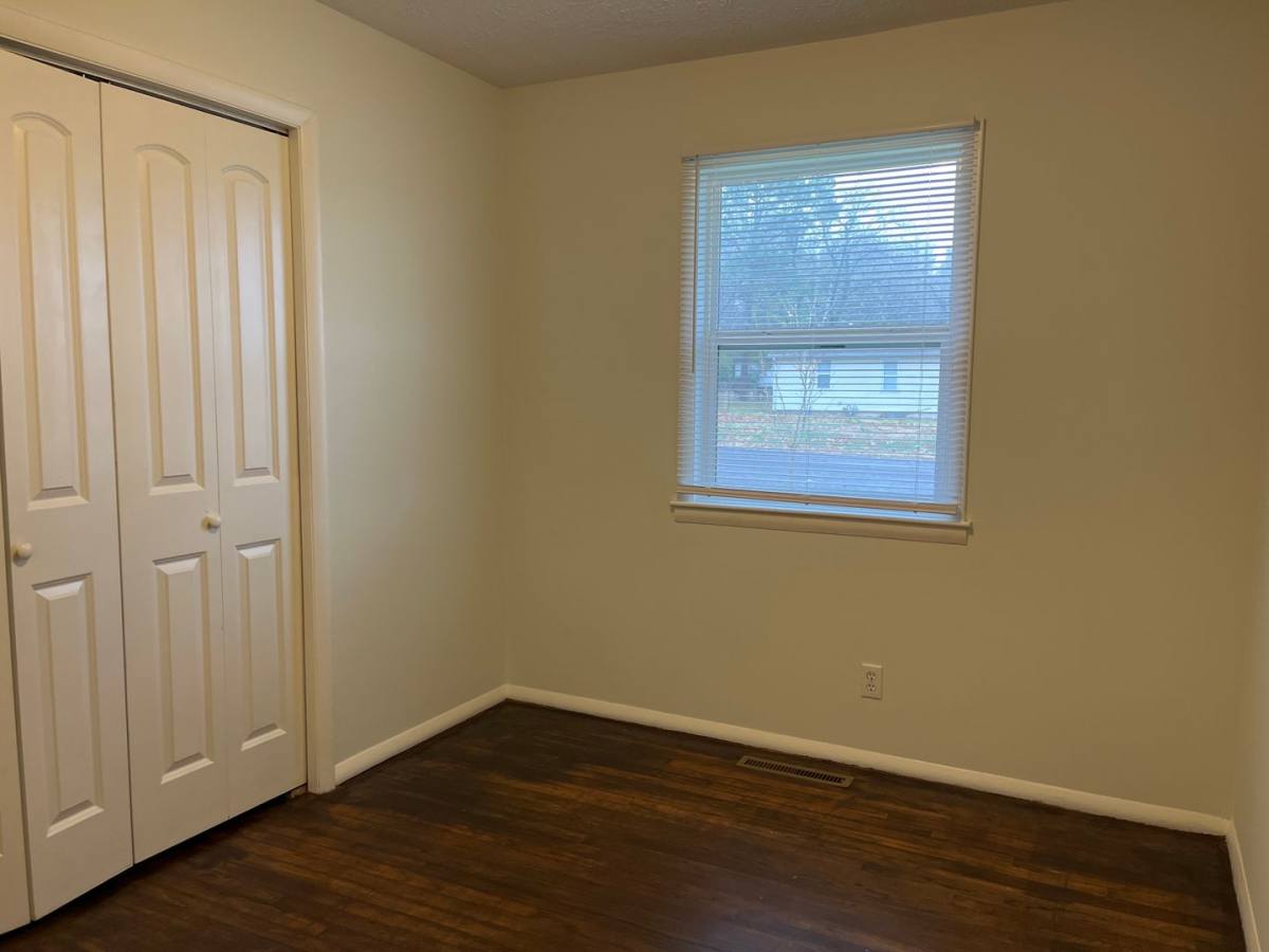 House for rent at 2204 W Madison St, Springfield, MO 65802