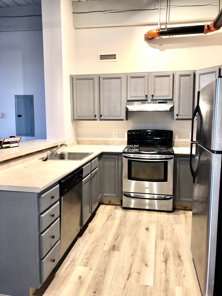 Apartment for rent at 101 Mill St #102, Dracut, MA 01826
