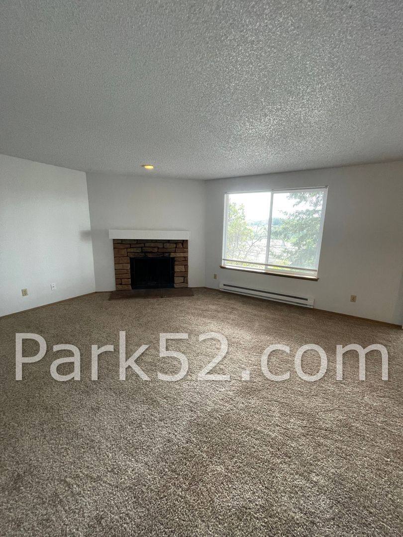 Apartment for rent at 5001 S Orchard St, University Place, WA 98467