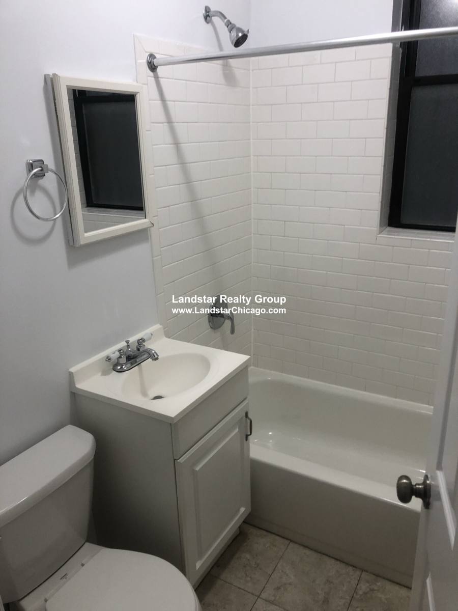 Apartment for rent at 1742 N Humboldt Blvd #106, Chicago, IL 60647