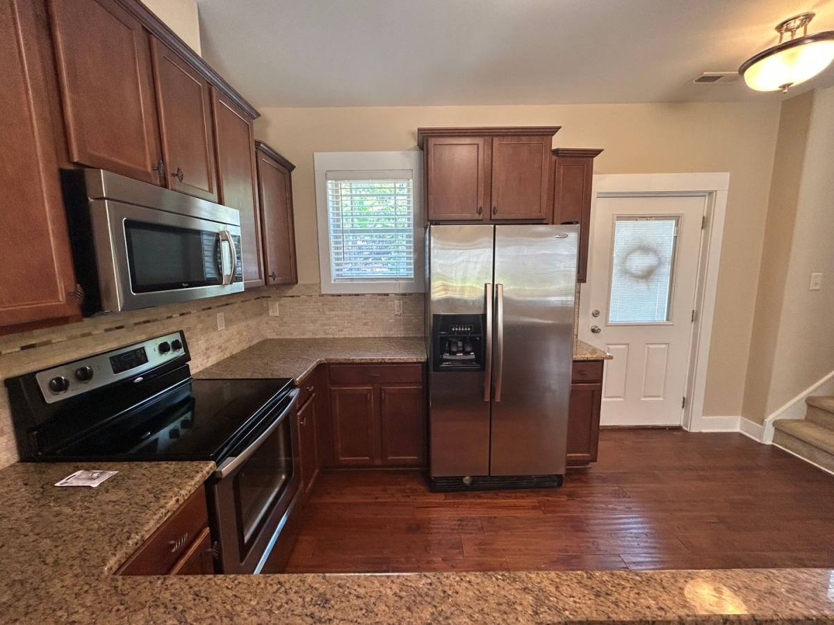 Townhouse for rent at 3827 Glenhaven Rd, Raleigh, NC 27606