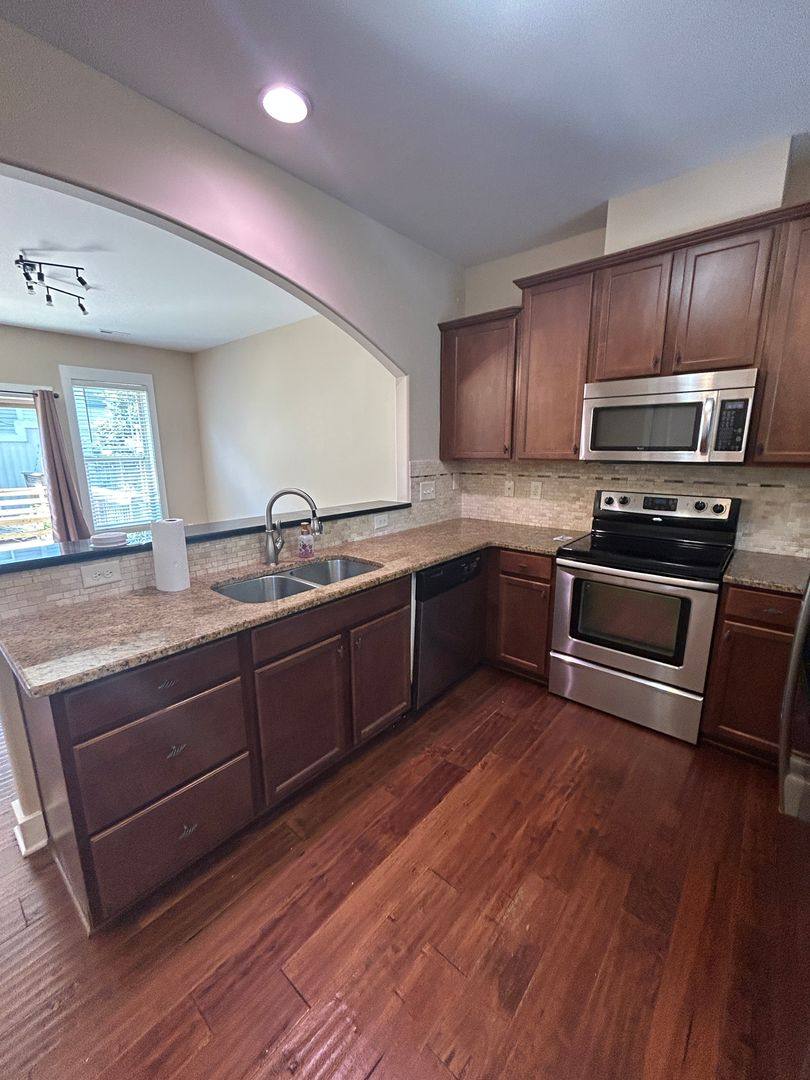 Townhouse for rent at 3827 Glenhaven Rd, Raleigh, NC 27606