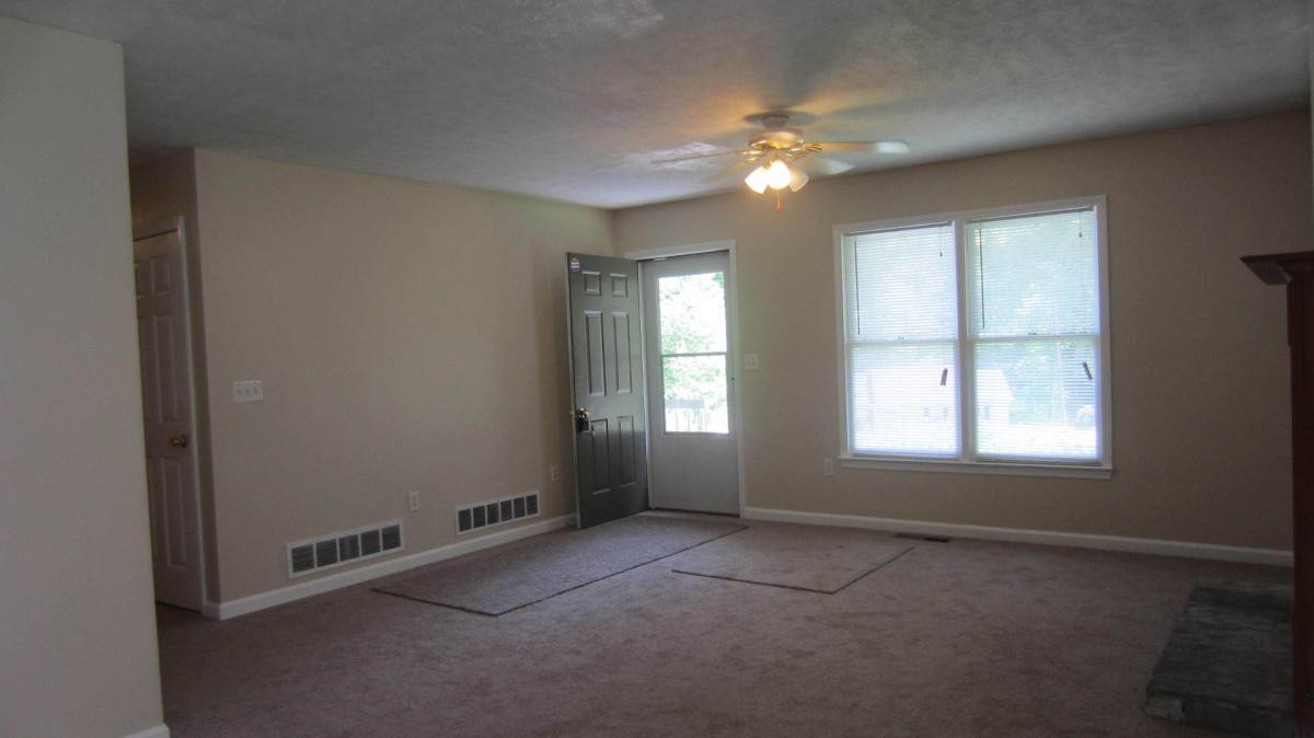 House for rent at 1673 Independence Dr, Douglasville, GA 30134