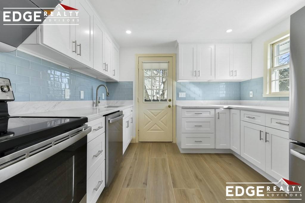 House for rent at 105 Hamilton Rd, Waltham, MA 02453