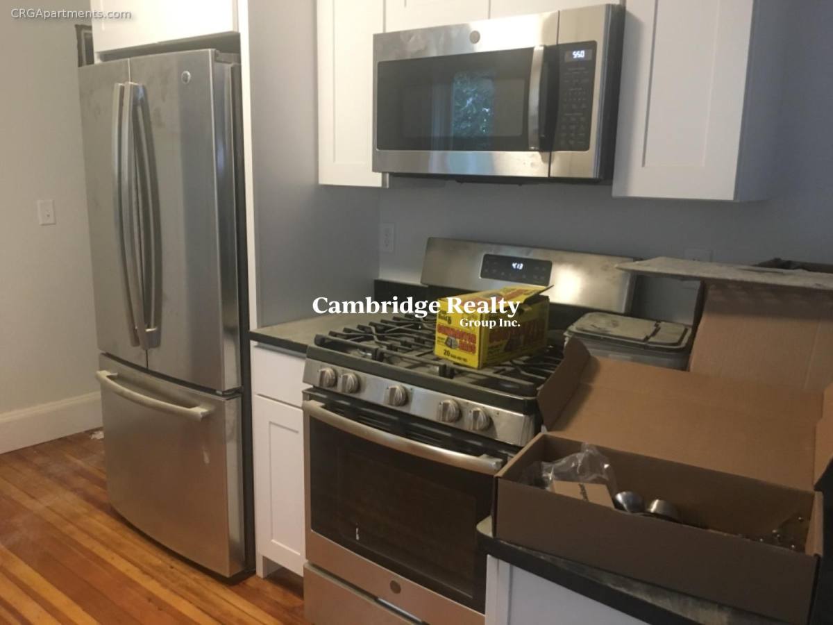 Apartment for rent at 17 Ashland St #1T, Somerville, MA 02144