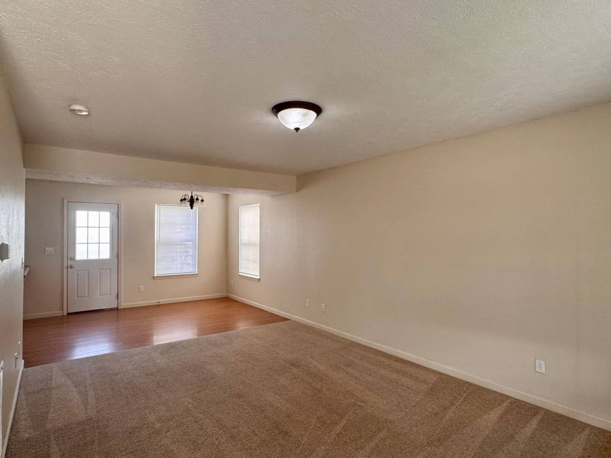 Apartment for rent at 100-102 Tarawa Terrace, Waynesville, MO 65583