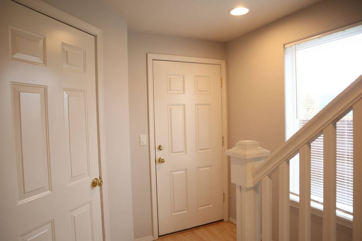 Townhouse for rent at 13920 NE 7th Court, Vancouver, WA 98685