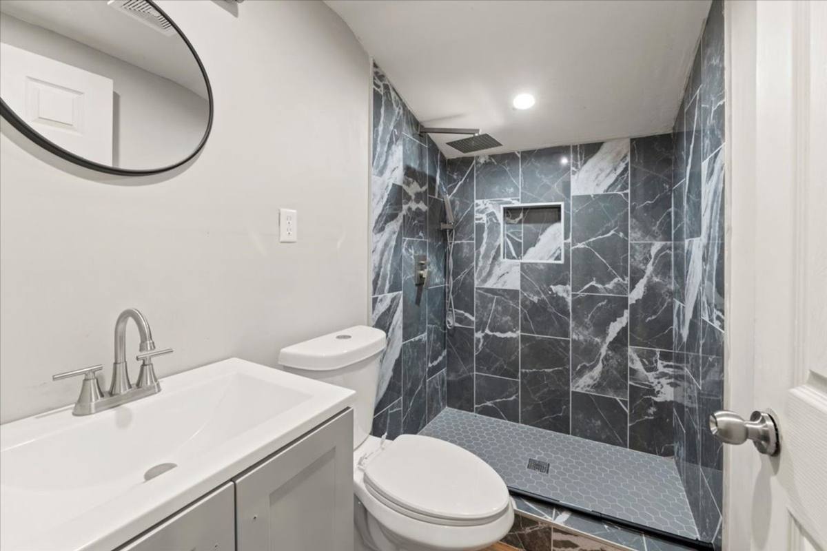 Apartment for rent at 1138 W 36th St, Indianapolis, IN 46208